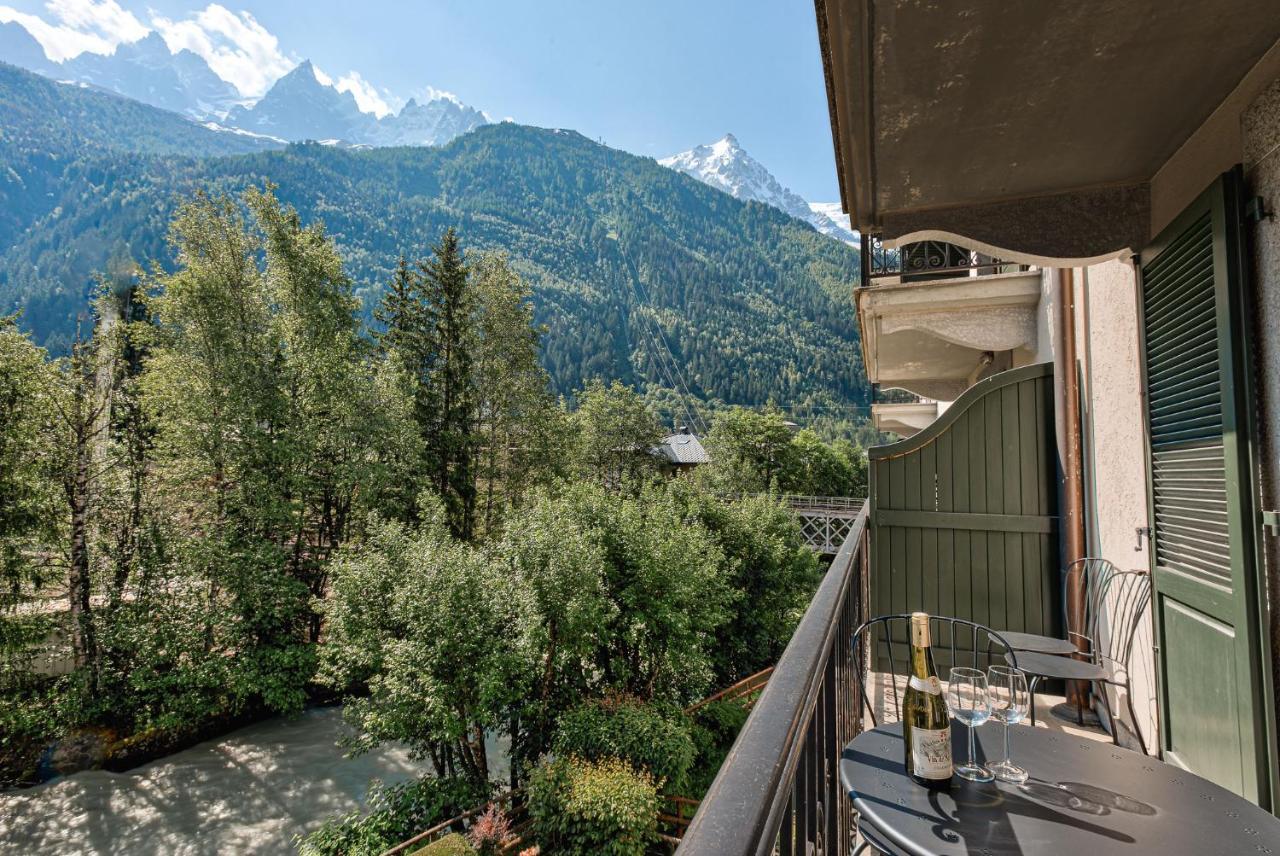 Apartment Cosmiques - Alpes Travel - Central Chamonix - Sleeps 4 Exterior photo